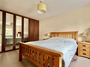 Photo 23- click for photo gallery